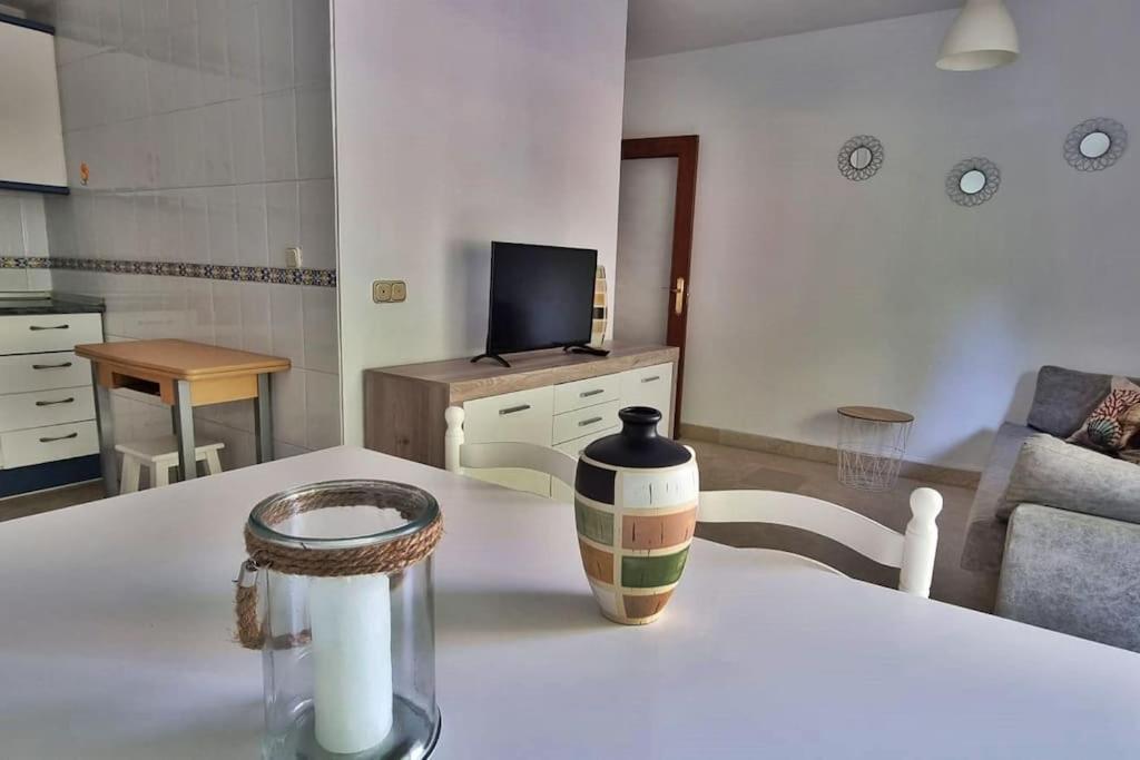 פואנגירולה Acogedor Apartamento En Playa De Los Boliches מראה חיצוני תמונה